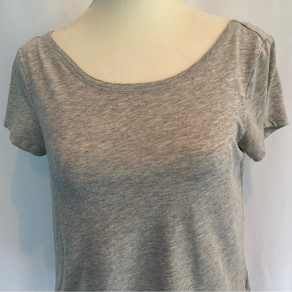 Grey Aeropostale Shirt with Open Back - Picture 7 of 7